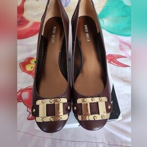 Nine West Brown Heels with Gold Accents